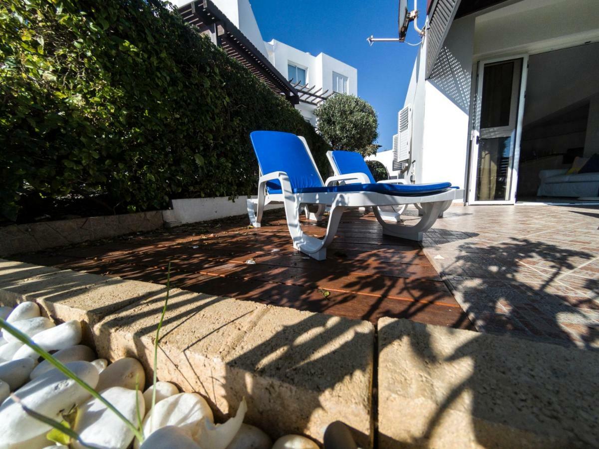 Blue Bay Beach House Larnaca Exterior photo